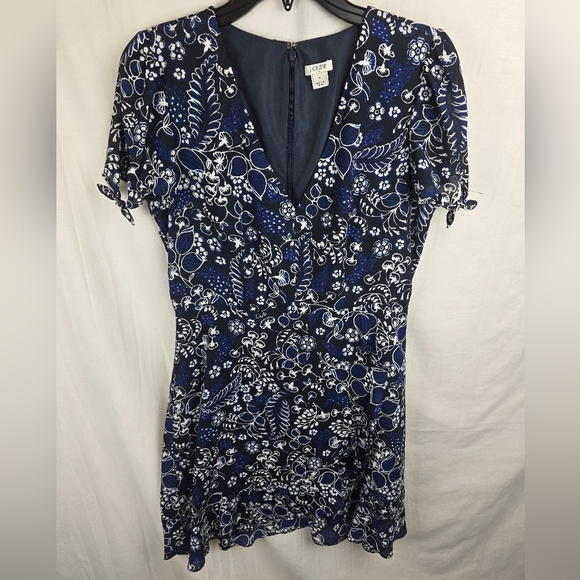 J.Crew Navy and White Floral Short Sleeve Wrap Dress Sz 6 - Picture 2 of 9